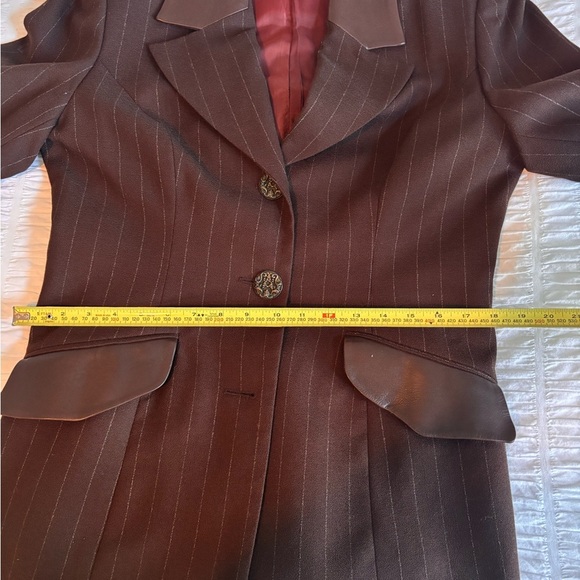 Vintage Alberto Makali Brown Pinstripe Women's Blazer - Picture 8 of 11